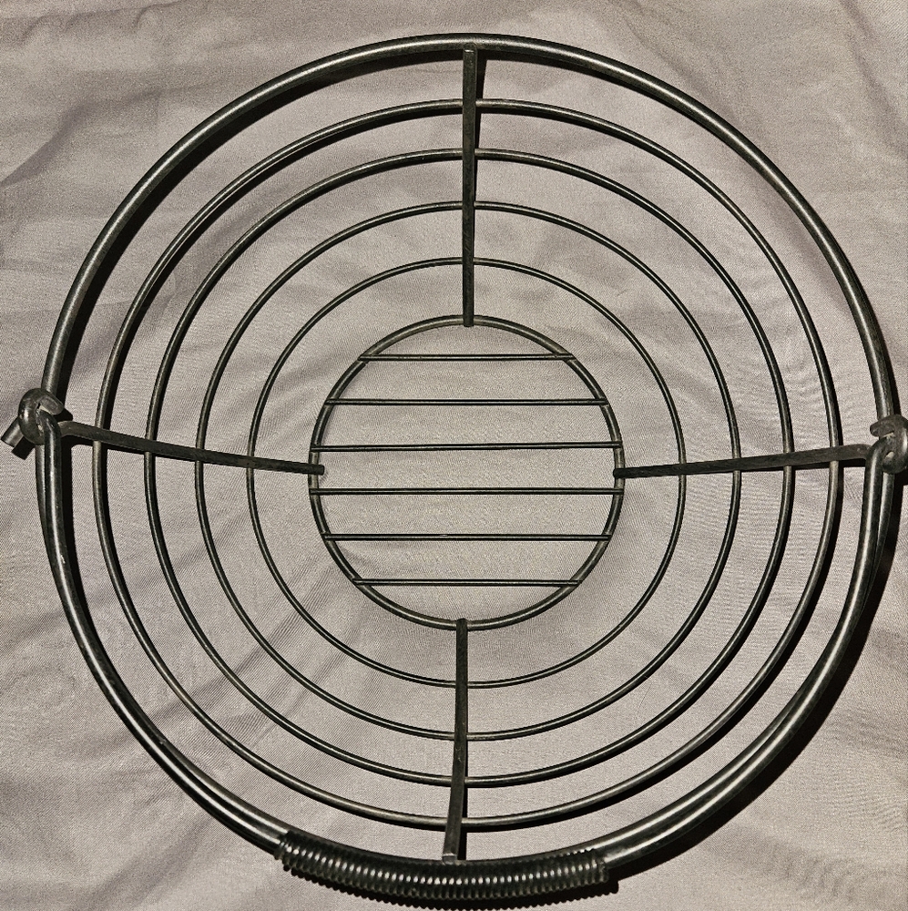 Round Black Metal Wire Basket